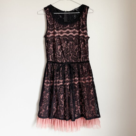 BEBOP - Lace Mini Dress - Women - Black and Pink - Large - Picture 1 of 4